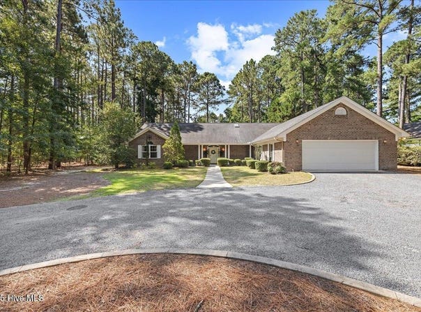 59 Shadow Lane, Whispering Pines, NC 28327