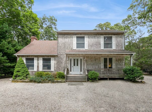 28 Oyster Shores Road, East Hampton, NY 11937