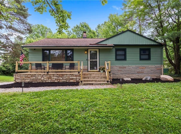 13603 Janell Drive, Columbia Station, OH 44028