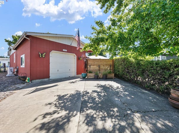 326 LACASA ST, Eugene, OR 97402