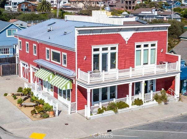 98 N Ocean Ave, Cayucos, CA 93430
