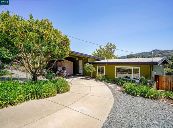 2835 Stephen Dr, Richmond, CA 94803