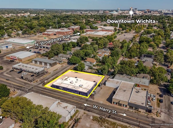 1560 S Topeka, Wichita, KS 67211