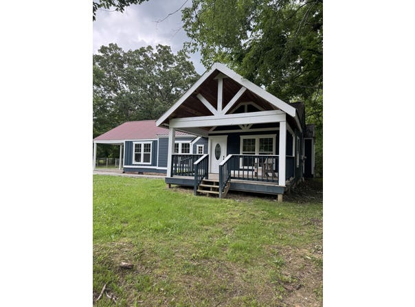 115 Palm Beach Avenue, Rossville, GA 30741