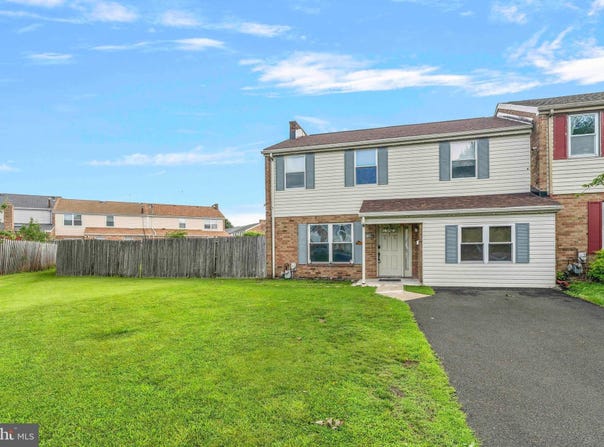 3255 INDEPENDENCE COURT, BENSALEM, PA 19020