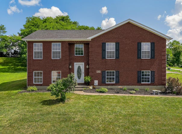 105 Ten Mile Drive, Dry Ridge, KY 41035