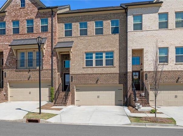 243 Commons Avenue, Woodstock, GA 30188