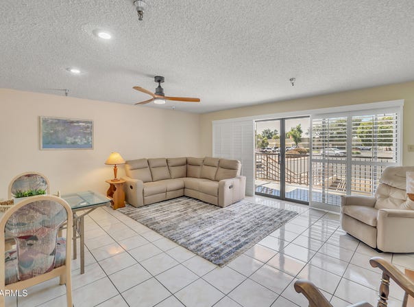 453 S PARKCREST --, Mesa, AZ 85206