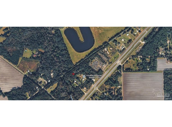 Gladys Ave, East Palatka, FL 32139
