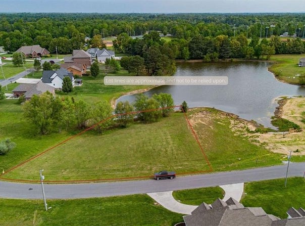 Lakeside Dr, KY 42025