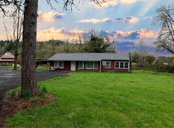 13756 BUCKHORN RD, Glide, OR 97443