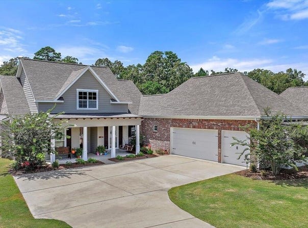 577 Asbury Lane Drive, Pearl, MS 39208