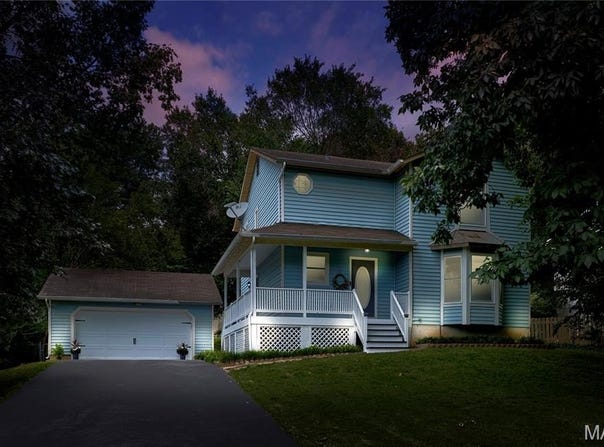 29 Forest Lane, O'Fallon, MO 63366