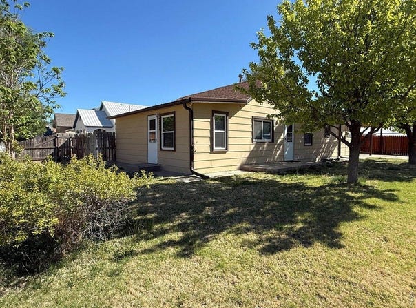 711 South 3rd St, Lamar, CO 81052