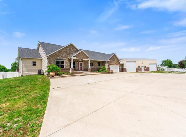 2395 S 400 W Street, Warsaw, IN 46580