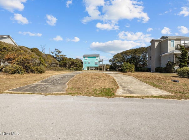 104 Surf View Road, Emerald Isle, NC 28594