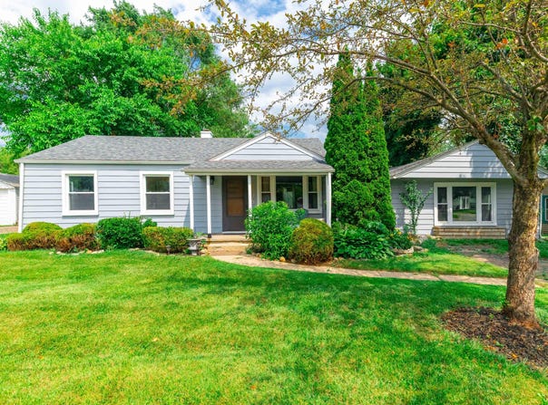 8876 Sheldon Road, Plymouth, MI 48170