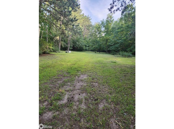 1304 N 2130 Road, Oquawka, IL 61469