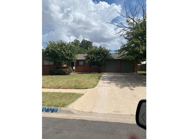 3227 Dengar Ave, Midland, TX 79705