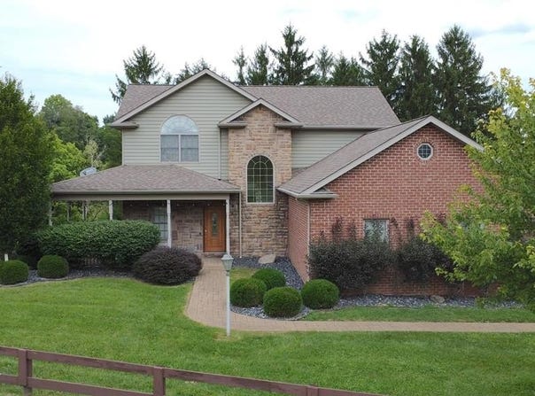 22 Hanlin Hill Lane, Wheeling, WV 26003