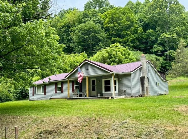2169 Vandale Fork, Spencer, WV 25276