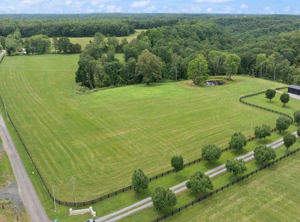 855 Flatwoods Road, Nancy, KY 42544