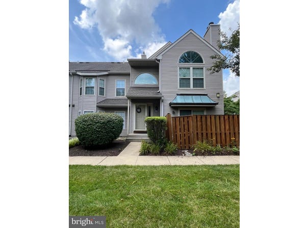 4104 WALTHAM COURT, YARDLEY, PA 19067