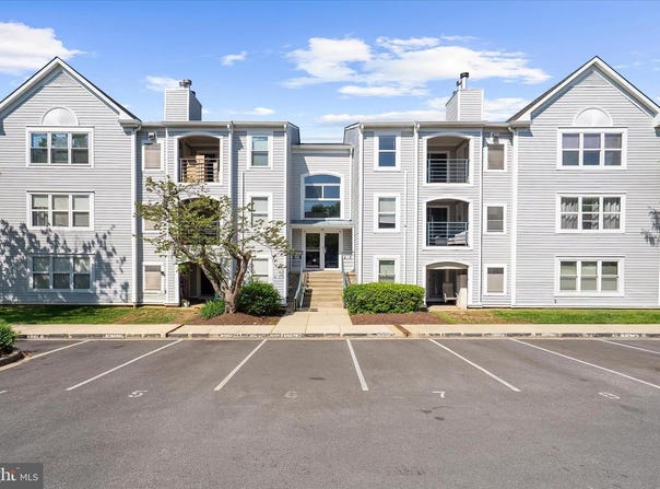 40-L Greystone Ct #L, Annapolis, MD 21403