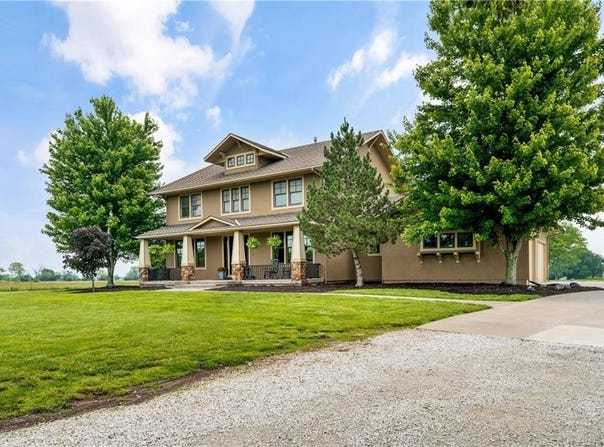 30837 Spring Valley Road, Louisburg, KS 66053