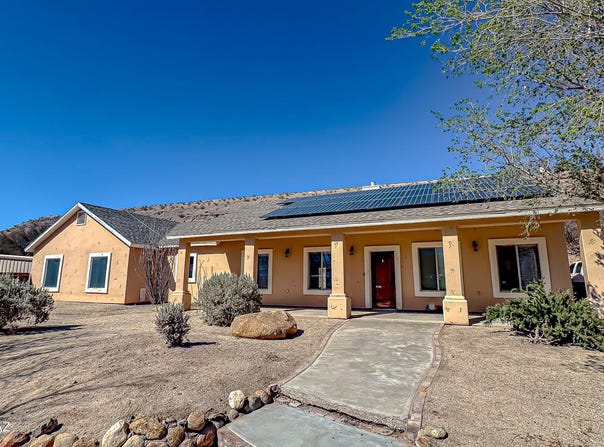 8260 W Bryce-Eden Road, Pima, AZ 85543