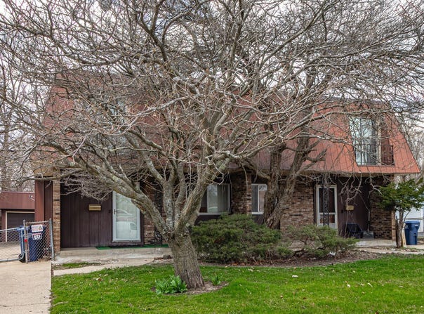 2408 Western Avenue, Waukegan, IL 60085