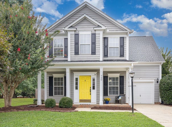 720 Starkland Way, Holly Springs, NC 27540