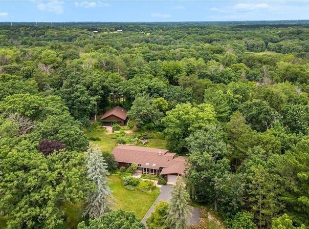 8665 Kimbro Lane N, Grant, MN 55082
