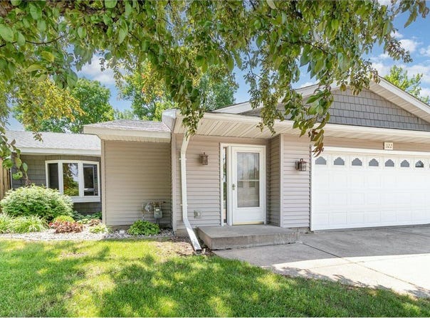 322 7th Street NE, New Prague, MN 56071