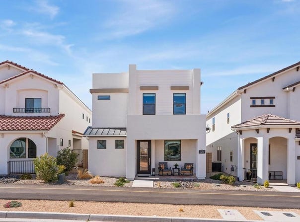 5670 S Carnelian Parkway, St George, UT 84790