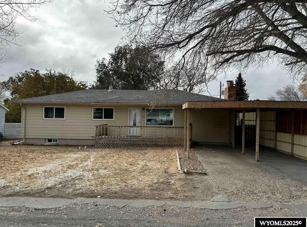 182 El Rancho Drive, Rawlins, WY 82301