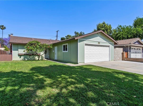 1305 N Gunther Street, Santa Ana, CA 92703