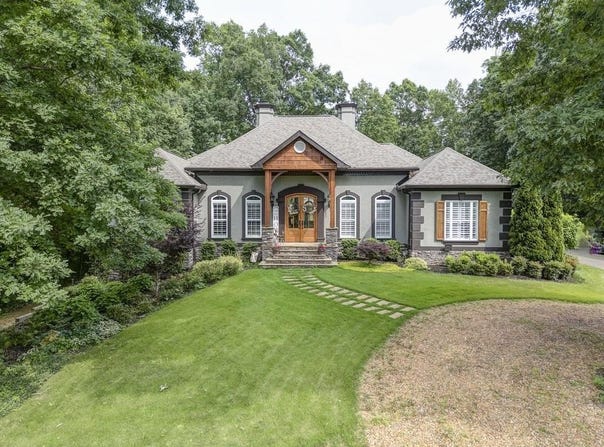 416 Spring Place Road NE, White, GA 30184