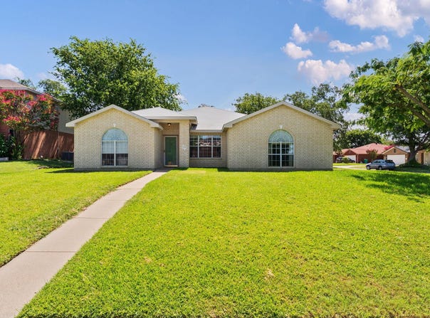 2201 Calumet DR, Harker Heights, TX 76548