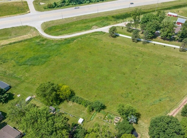 Highway 5, Carlisle, IA 50047