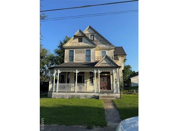 603 W Main Cross Street, Palmyra, MO 63461