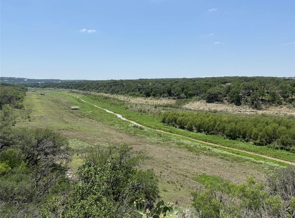 24221 Pedernales Cliff TRL, Spicewood, TX 78669