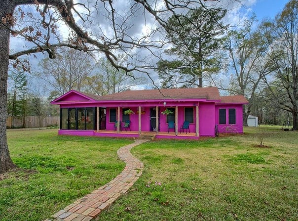 920 Mann Street, Hemphill, TX 75948