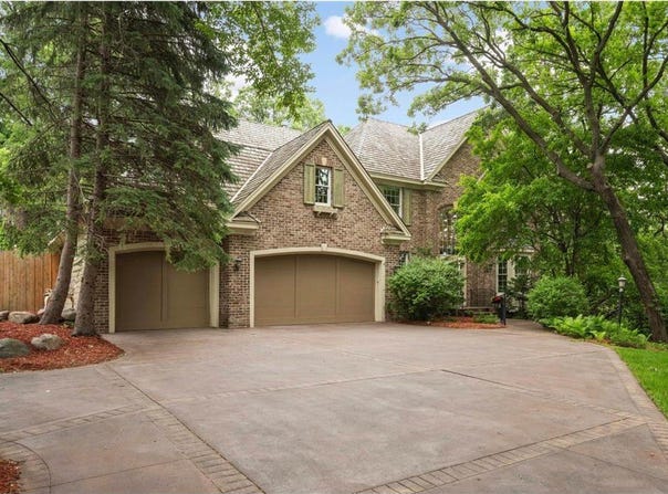 13209 Longview Drive, Burnsville, MN 55337