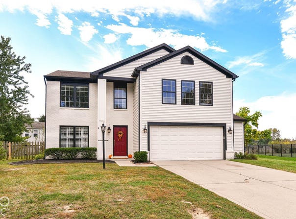 14057 Stonewood Place, Fishers, IN 46037