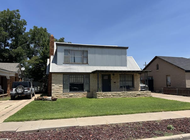 2004 17th Street, Lubbock, TX 79401