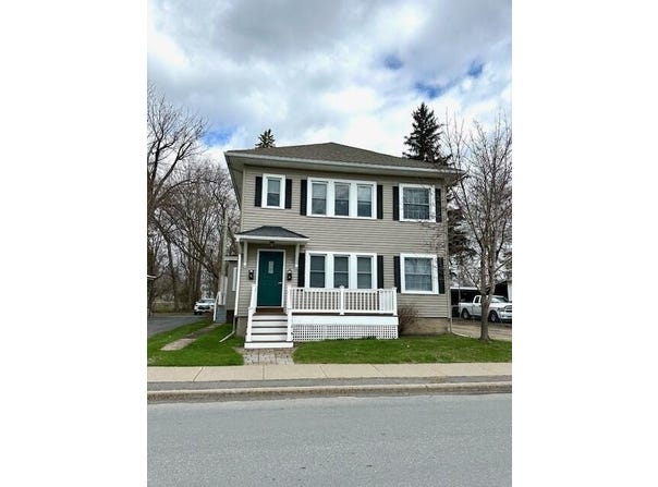 14 Robinson Terrace, Plattsburgh, NY 12901