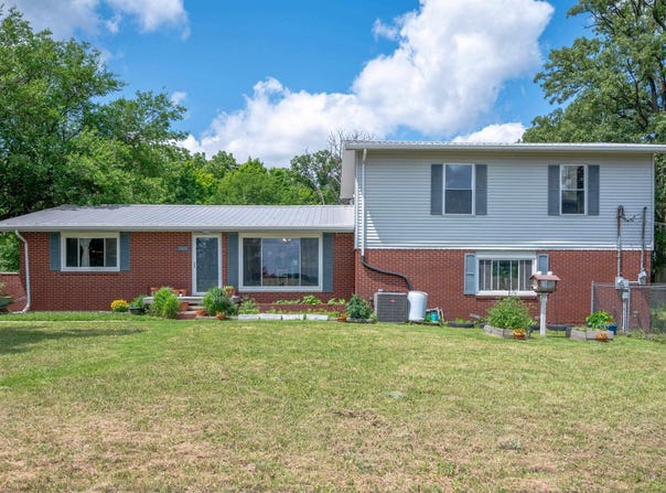 11010 E County Road 500 N, Albany, IN 47320