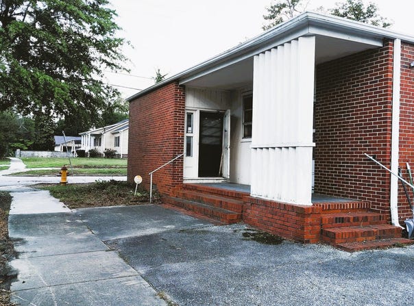 102 W Market Street, Timmonsville, SC 29161