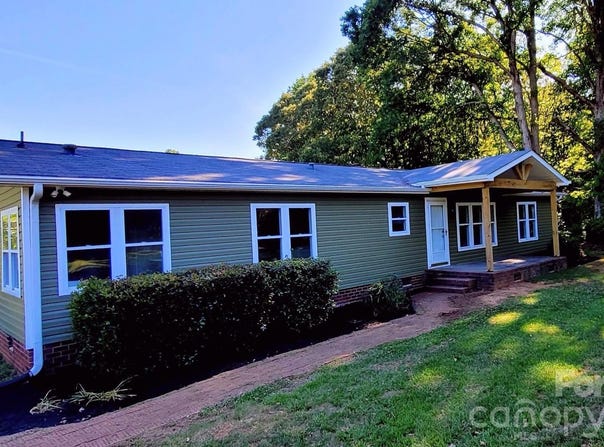 151 Scotsman Drive, Troutman, NC 28166